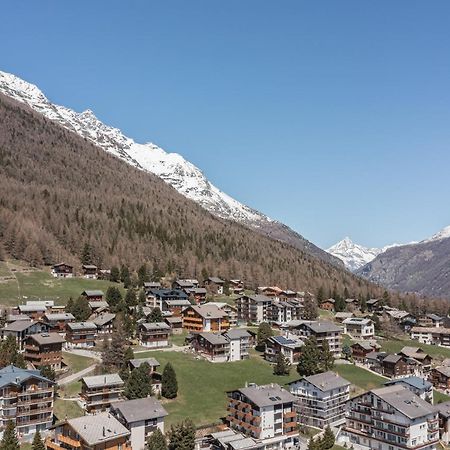 Haus Slalom Apartment Saas-Fee Bagian luar foto