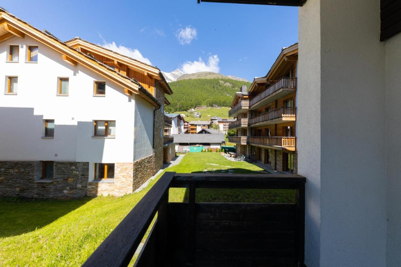 Haus Slalom Apartment Saas-Fee Bagian luar foto