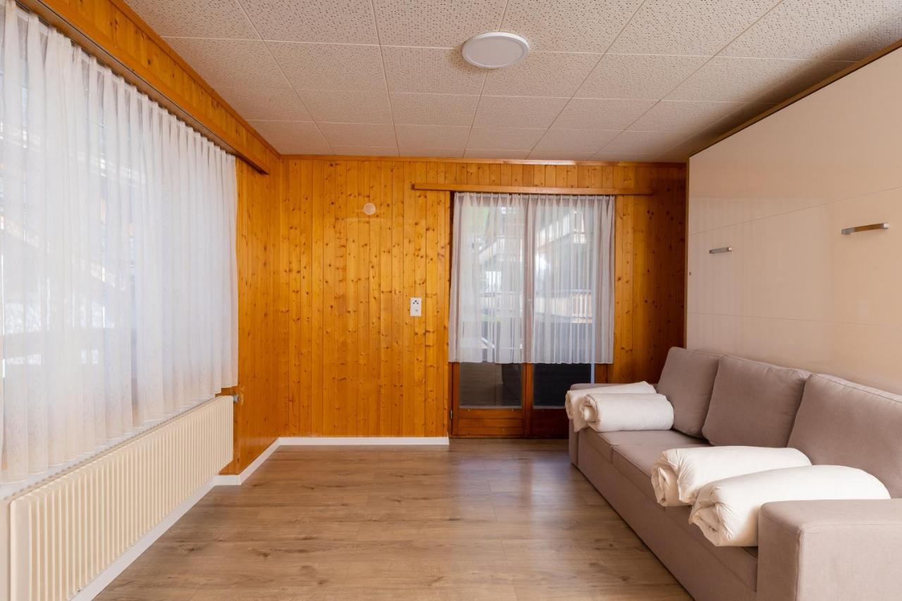 Haus Slalom Apartment Saas-Fee Bagian luar foto