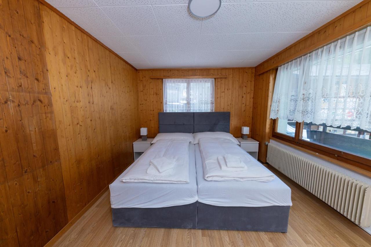 Haus Slalom Apartment Saas-Fee Bagian luar foto