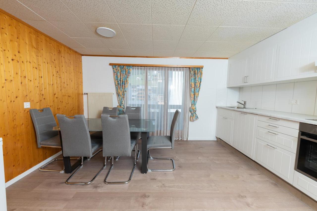 Haus Slalom Apartment Saas-Fee Bagian luar foto