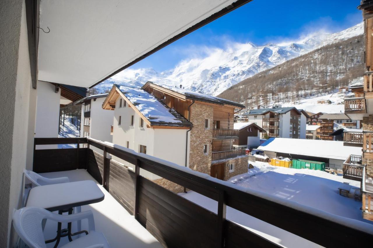 Haus Slalom Apartment Saas-Fee Bagian luar foto