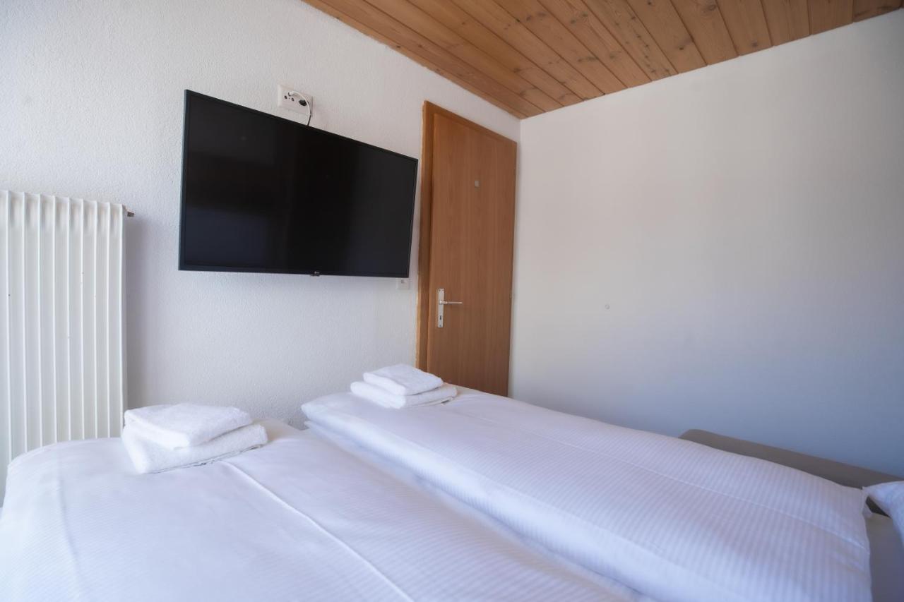 Haus Slalom Apartment Saas-Fee Bagian luar foto