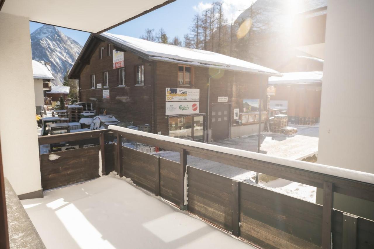 Haus Slalom Apartment Saas-Fee Bagian luar foto